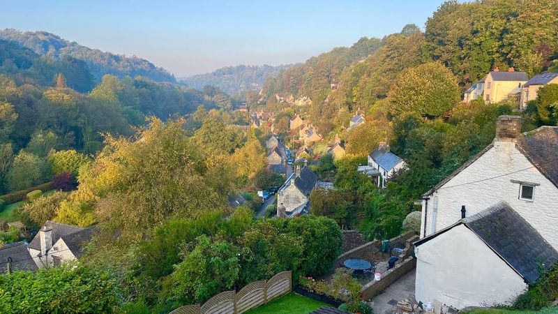 The Alpines of the Cotswolds: A Journey Through Chalford’s Timeless Beauty