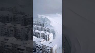 Камчатку сняли с воздуха во время снежного апокалипсиса