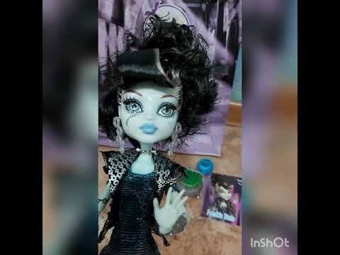 Распаковка и обзор куклы Монстер Хай Фрэнки Штейн