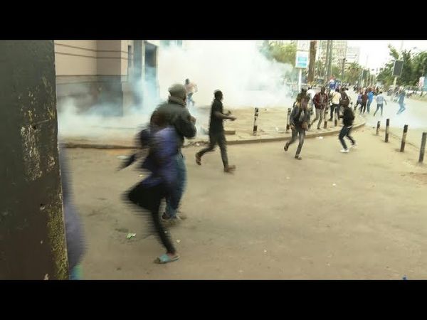 Kenyan police fire tear gas to disperse protesters | AFP