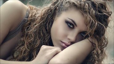 New Italo Disco Alexander Pierce - Into The Night