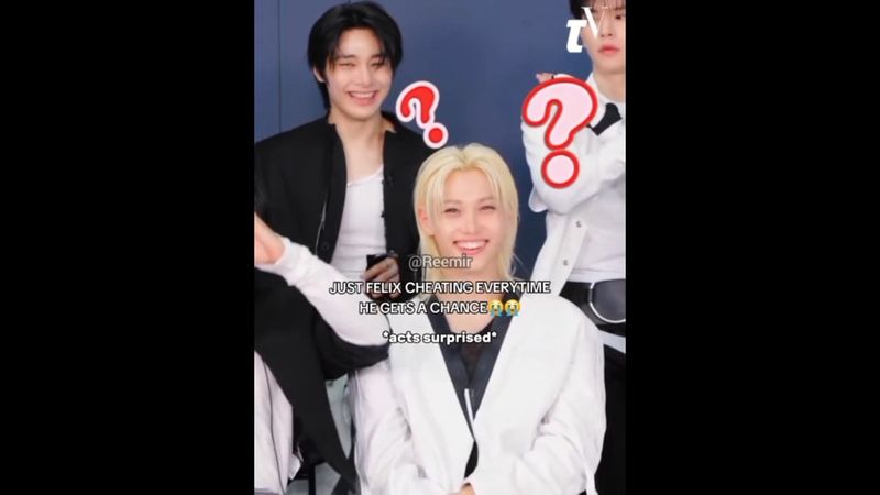 Felix's life depends on cheating✋🏻😂#StrayKids #ceremony #felix #skz #karma #comeback#kpop#shorts#fyp