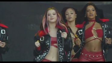 GAMEBOY - KATSEYE (Live in Lollapalooza Chicago)