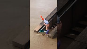 This guy SWIMS ON THE FLOOD!!😱 #shorts #shortsvideo #shortsviral #viralshort #viralclips #fypシ゚ #fyp