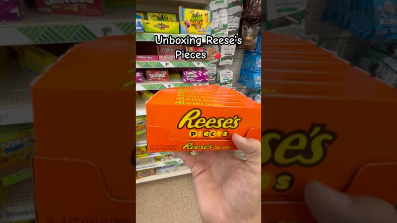 Unboxing Reese’s Pieces 🍫