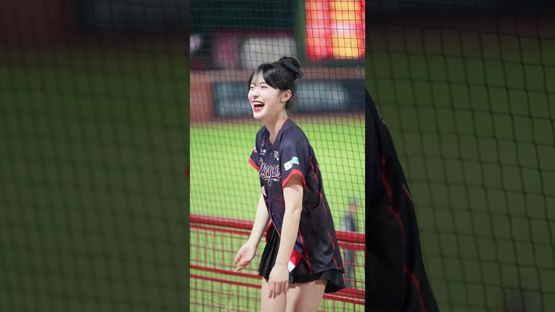 究竟一場球賽要轉幾次呢🤣 #李多慧 #이다혜 #cheerleader #cheerleading #cpbl #味全龍 #fancam #ive #장원영