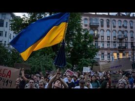 Thousands gather in Ukraine to protest as Zelenskyy signs bill weakening anti-corruption agencies
