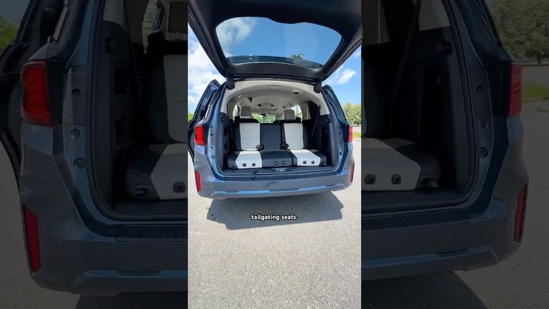 Who needs a Rolls-Royce?! This HONDA has it all