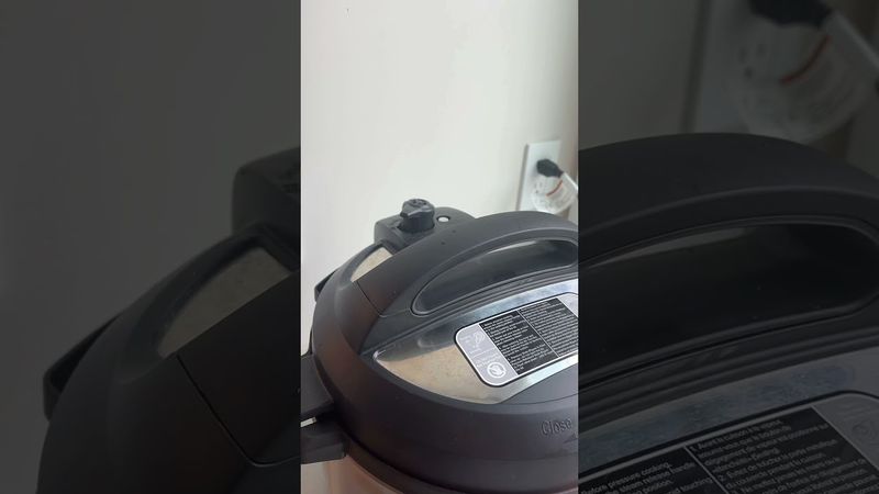 Easiest Thanksgiving mashed potato recipe - cooks quickly perfectly every time | Feel Good Foodie