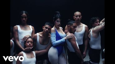 Kenia Os - Una y Otra Vez (Video Oficial)