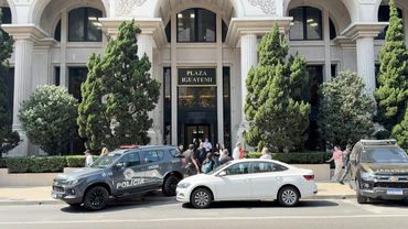 Brazil: authorities outside Sao Paulo building as the country cracks down on money laundering | AFP