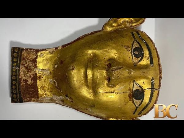 U.S. returns parts of queen’s temple, ancient gold coin and other rare smuggled artifacts to Egypt