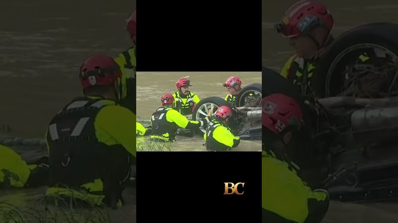 At least 4 dead after heavy rains flood San Antonio