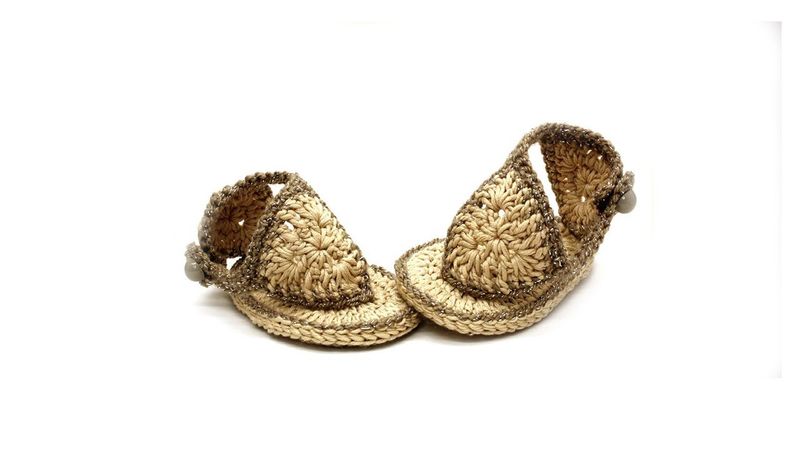 sandalias a crochet para bebe