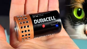 Я СДЕЛАЛ БЕСПРОВОДНУЮ КОЛОНКУ ИЗ БАТАРЕЙКИ