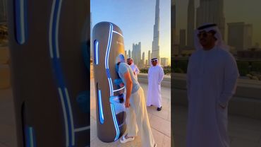 Dubai’s Newest AI Barber Pod Will Shock You 😲AI Haircut Machine 3.0 ✂️ Dubai’s Future Is Here!