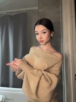 улыбнусь и снег растает)