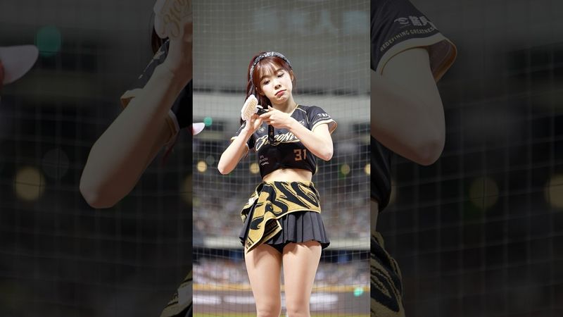 道具破壞王李多慧 好好笑🤣@lee_dahye #李多慧 #이다혜 #cheerleader #fancam #shorts