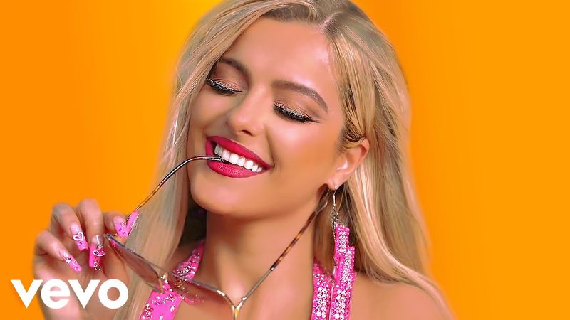David Guetta ft. Bebe Rexha - Family (Music Video)