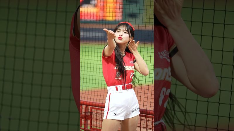 接收到多慧的飛吻了😘 #이다혜 #李多慧 #fancam #cheerleader #cheerleading #cpbl #味全龍 #美女 #sony #野球