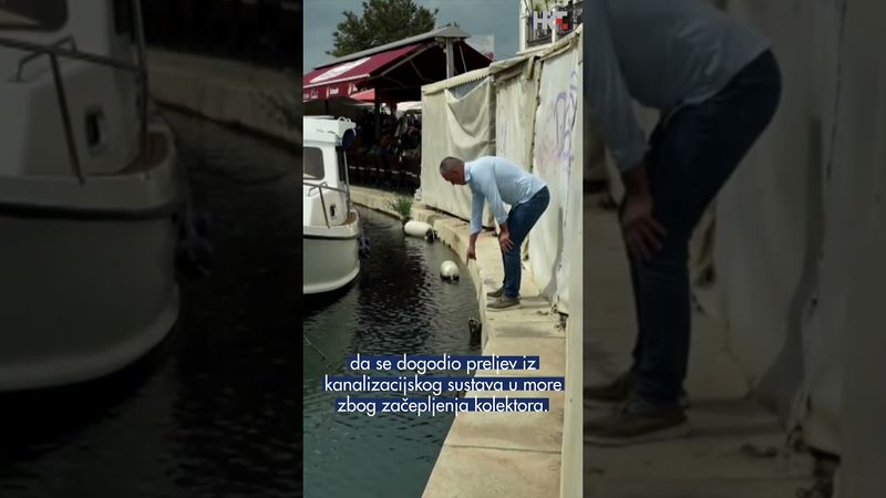 U samom srcu Trogira uznemirujući prizor: izlijevanje fekalija u more. #RegionalniDnevnik