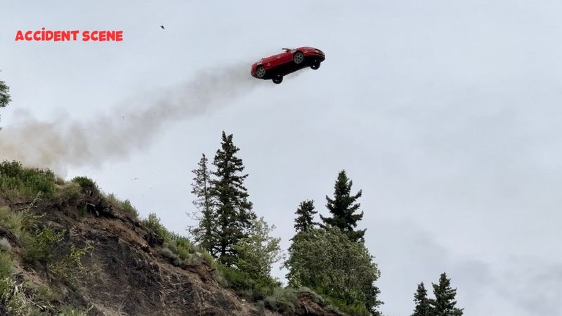 125 Crazy Moments Car Crashes Compilation Of Idiots In Cars Got Instant Karma Caught On Camera