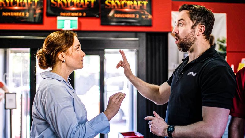 МЕНЕДЖЕР VS МЕНЕДЖЕР