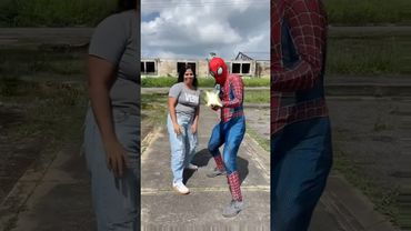 SPIDERMAN ATACAAAAAA!