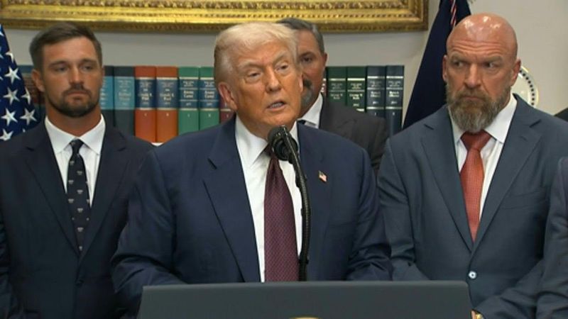 Trump says Canada must 'pay a fair rate' after hiking Canadian tariffs | AFP