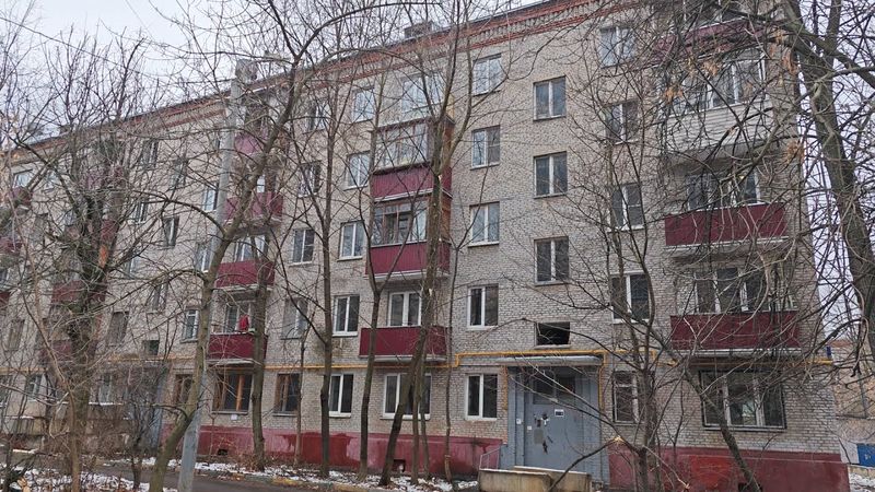 Москва. Выселенная кирпичная пятиэтажка в Тимирязевском районе