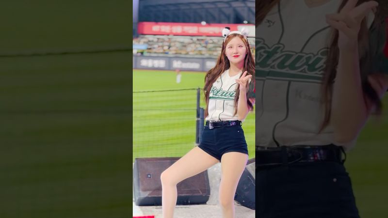 피리 아웃송 저자 직강 #김해리 #김해리치어리더#ktwiz #kt위즈 #kt위즈치어리더