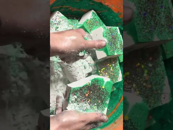 Green Drizzled Freshies