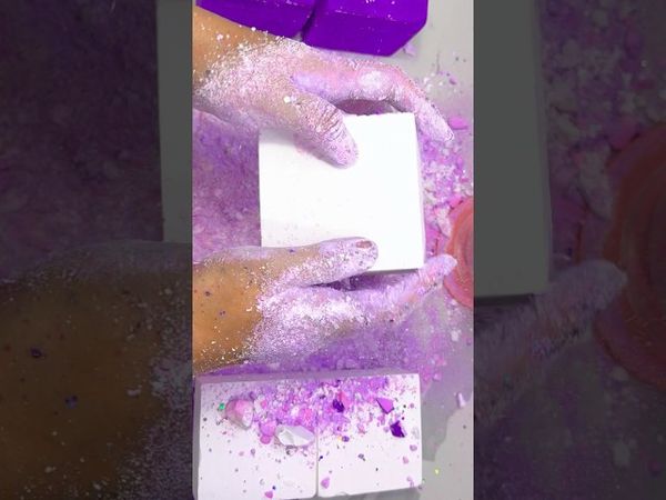 Crumbly Crispy #crushingtime #oddlysatisfying #relax #rainbowsoap #satisfying #crunchycrumbles