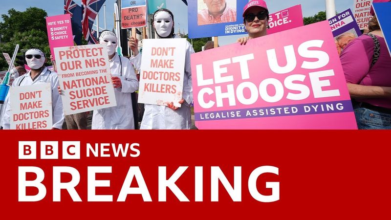 MPs narrowly back legalising assisted dying in England and Wales by 23 votes | BBC News