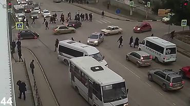 Дураки и дороги. Сборник безумных водителей #217