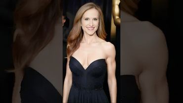 Holly Hunter's appearance changes since her debut#morph #film #usa