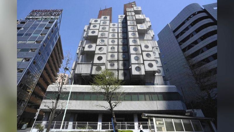 Жилой модуль из токийской капсульной башни «Накагин» показали в Нью-Йорке