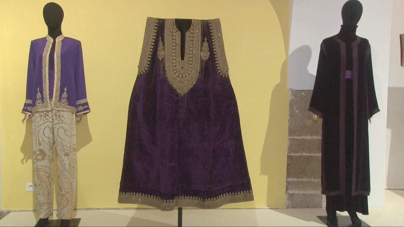 Марокканские кафтаны представили на выставке в Рабате