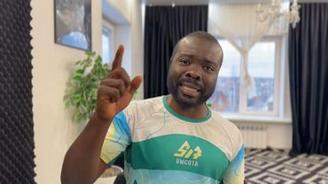 Почему некоторые думают что так невозможно человеку любить Россию, особенно если он тут не родился.