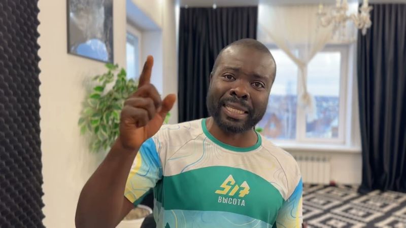 Почему некоторые думают что так невозможно человеку любить Россию, особенно если он тут не родился.