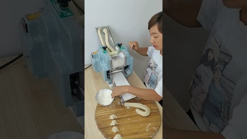 Автоматическая машина для изготовления пельменей Automatic Dumpling Making Machine