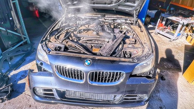 Разобрали БМВ что бы собрать Роллс Ройс! Оживляем уникальную тачку.