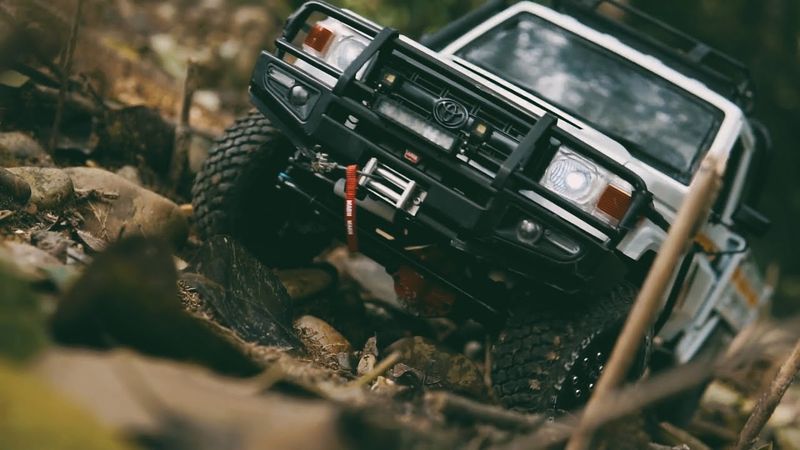 1/10 Scale RC Car : LC70 LAND CRUISER RC4WD | RC CRAWLER