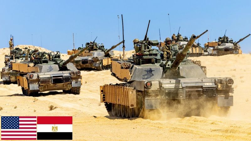 Армія США: танки під час масштабних військових навчань у Єгипті.