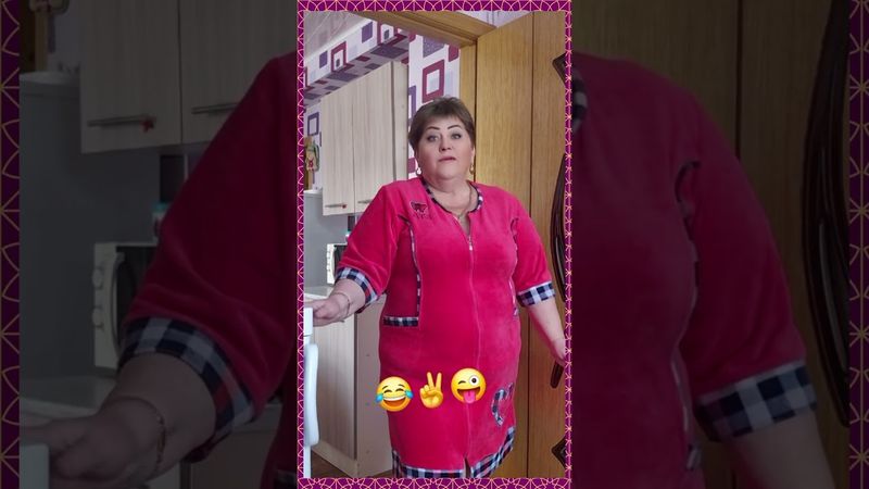 Просто улыбнитесь....😅