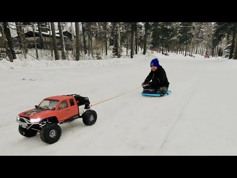 Axial SCX6 Honcho - Winter Holiday snow fun #axialadventures #snow #holiday #familyfun