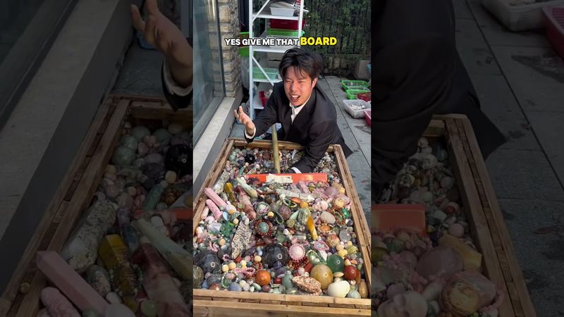 $600 confetti scoop for Austin, Danny and Ada #crystalshop #crystalconfetti #crystalorderpacking