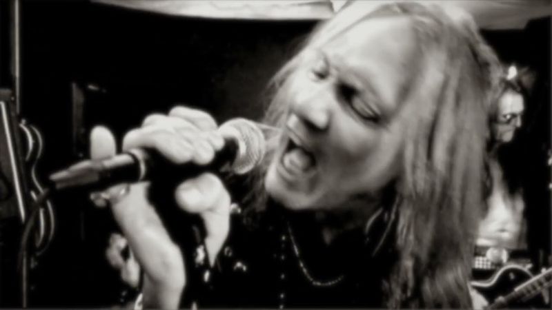 Glorious Bankrobbers - Intruder (Official music video)