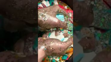 Colored Starch Paste on Chalk