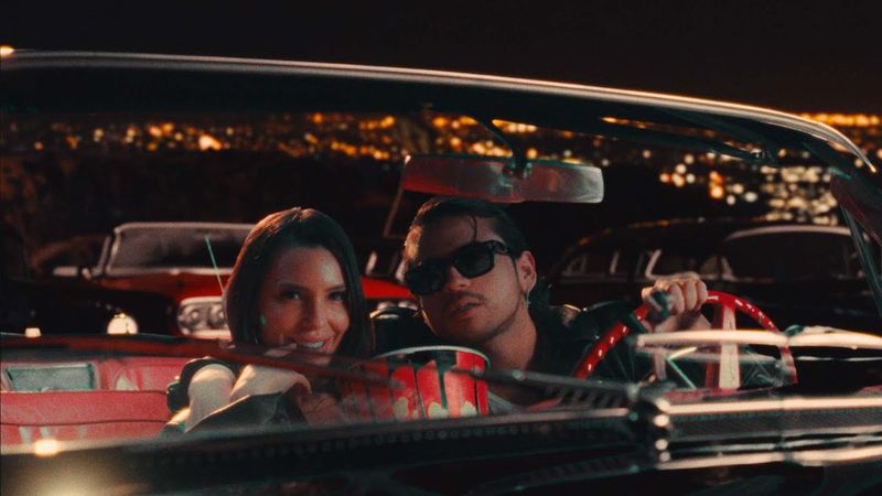 Fuerza Regida - PELICULIANDO (VIDEO OFICIAL)